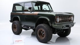 Ford Bronco 1976 01