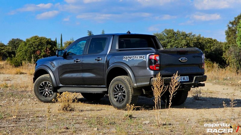 Ford Ranger Raptor 18