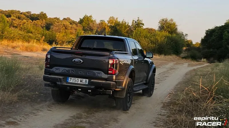 Ford Ranger Raptor 36