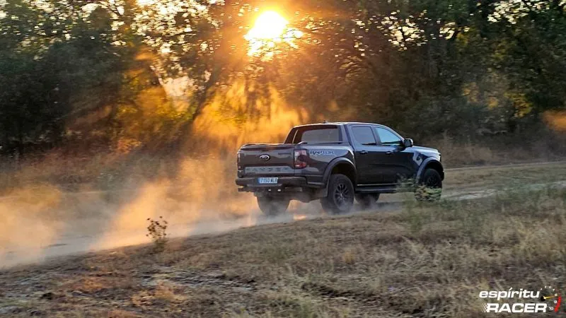 Ford Ranger Raptor 37