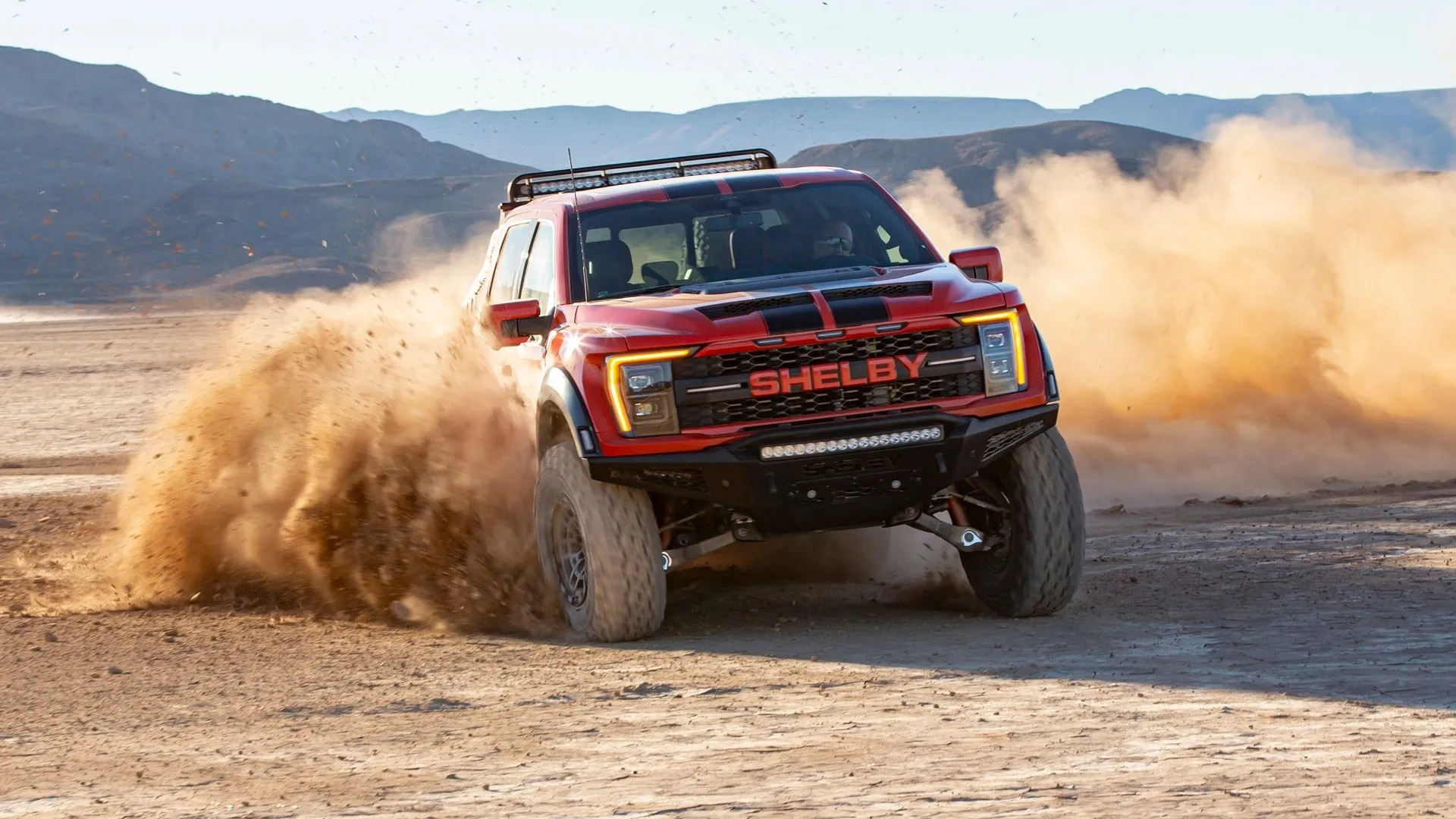 La Shelby Raptor 2022 es el trophy truck matriculable más bestia que se comercializa