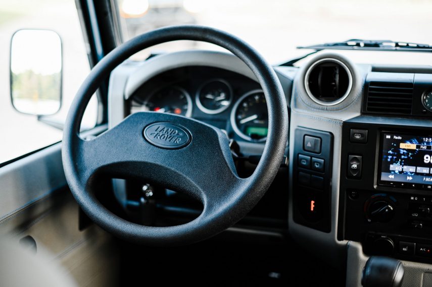 Land Rover Defender Osprey 2020 15