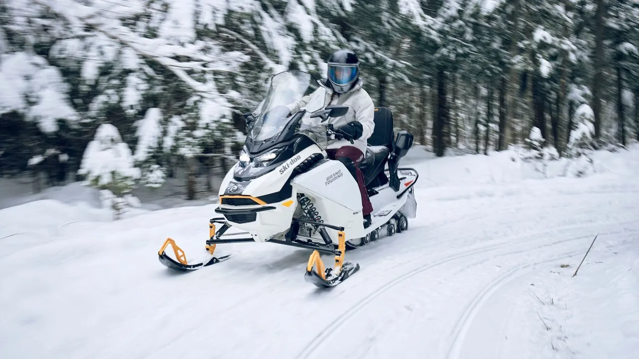 Ski-Doo y Lynx presentan su motonieve eléctrica