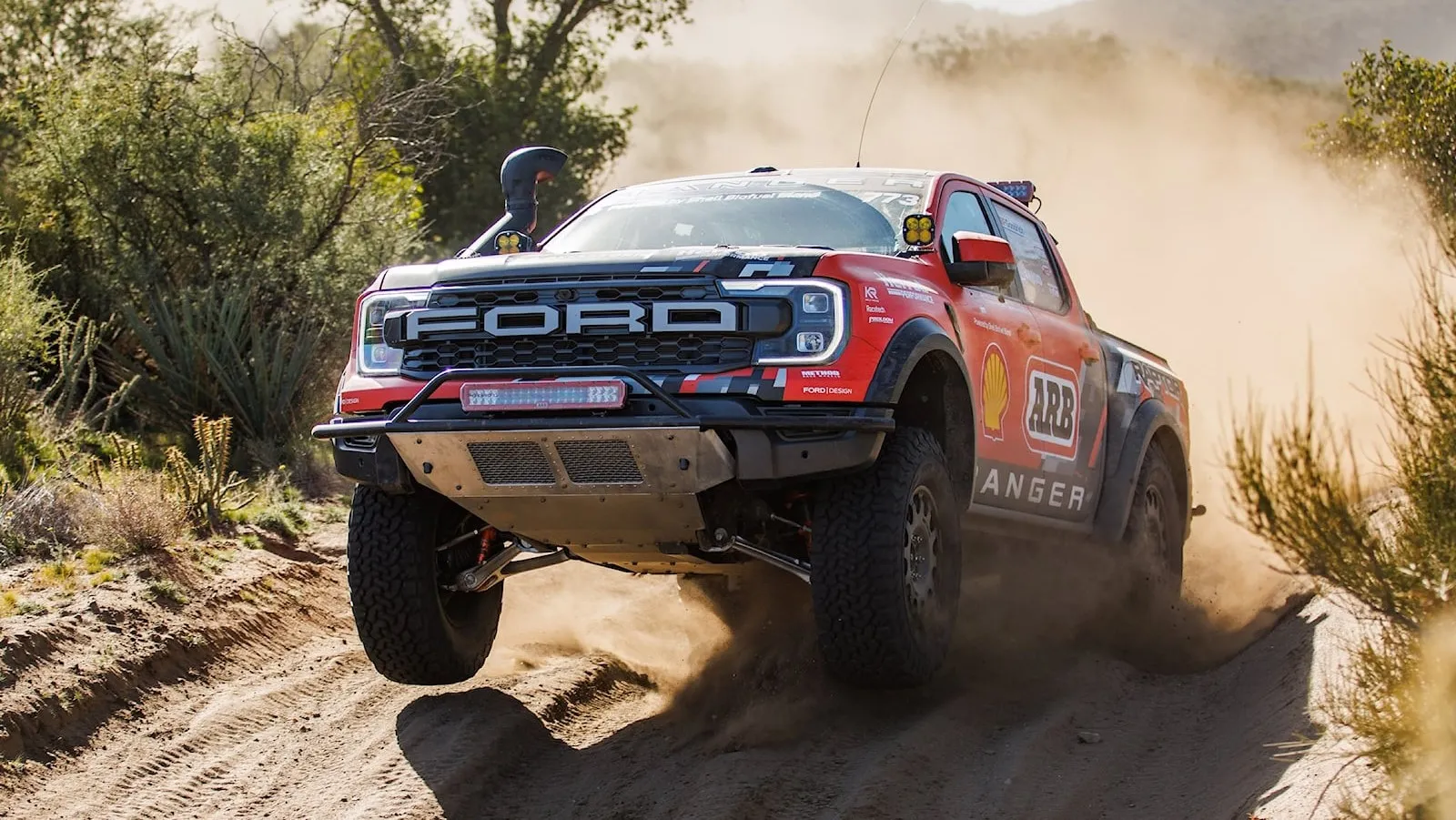 La Ford Ranger Raptor vence en el Tatts Finke Desert Race 2023