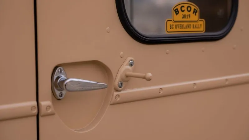 Land Rover Series I 1957 Custom The Grizzly Torque (14)