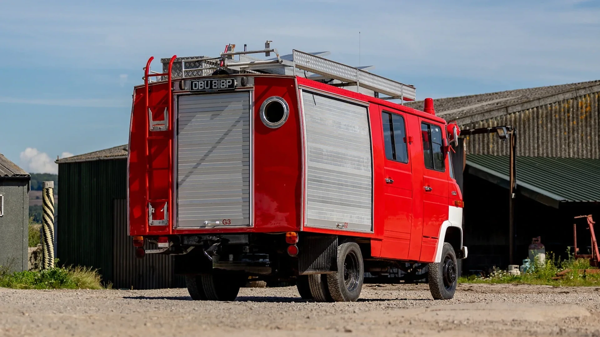 Mercedes Fire Truck Camper (3)
