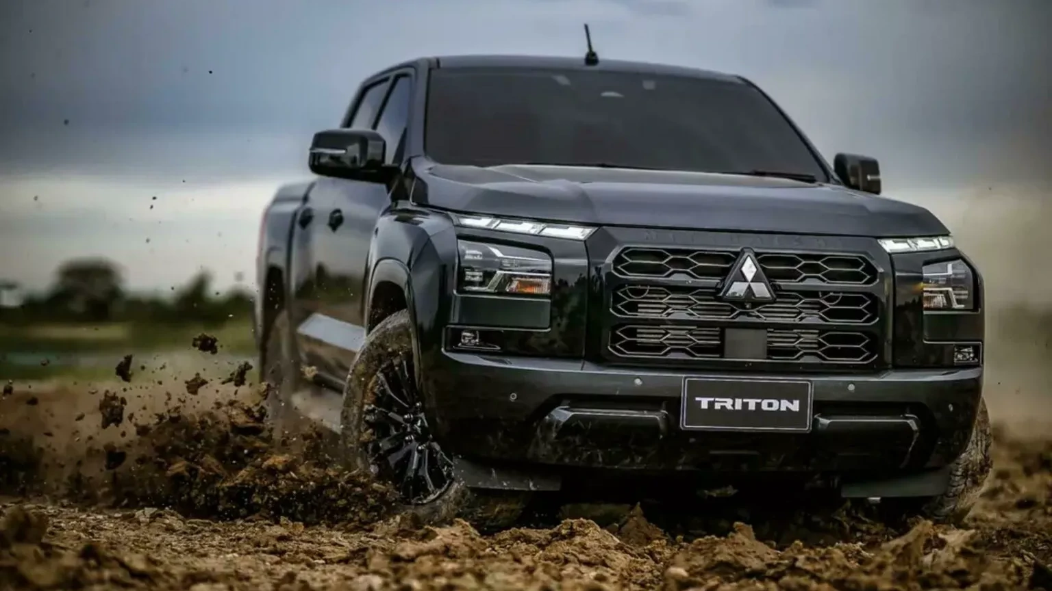 Mitsubishi presenta el nuevo Triton Black Edition - espíritu RACER aventura