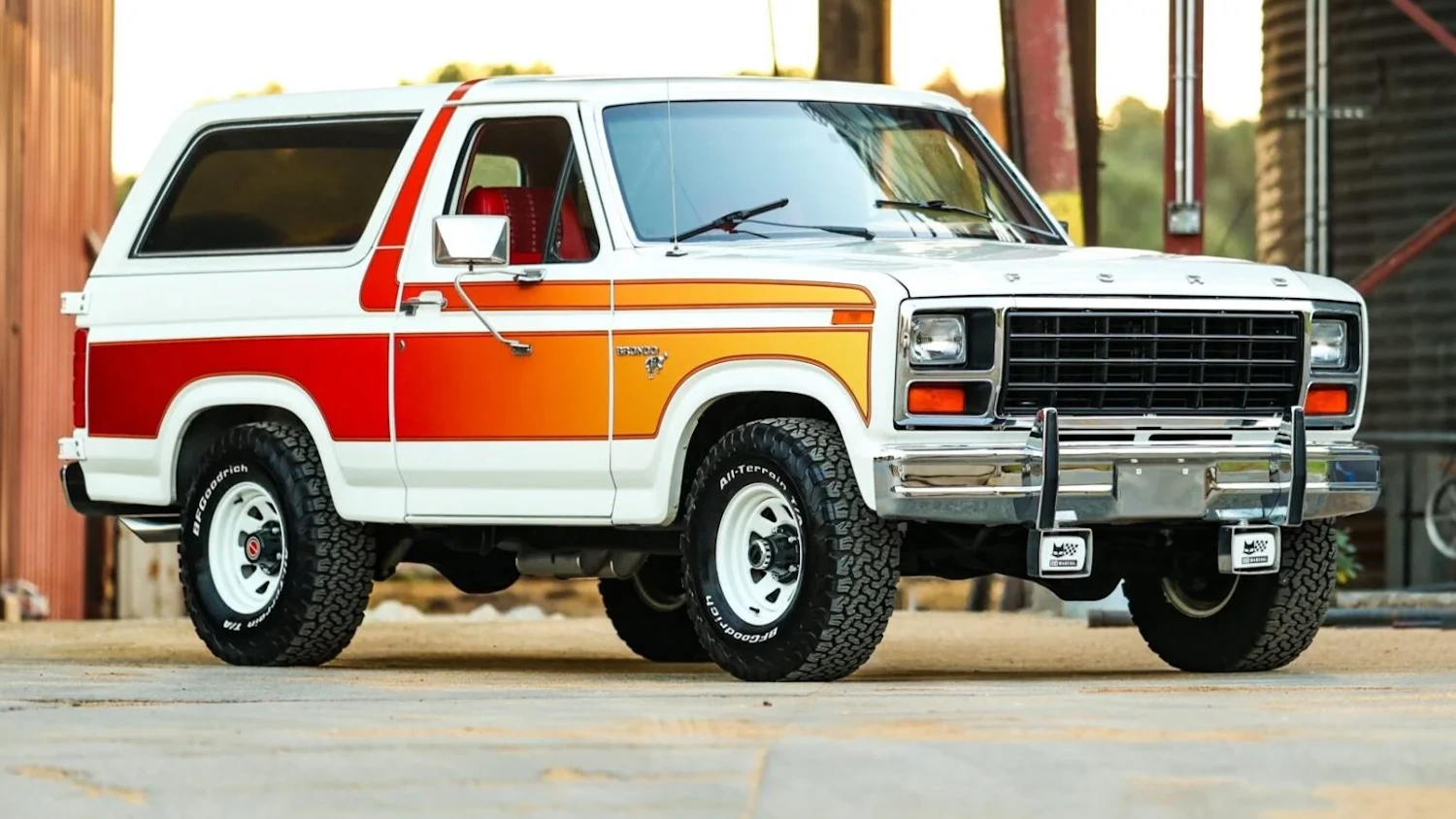 Este Ford Bronco 1981 poco tiene que ver con el original tras su renovación integral