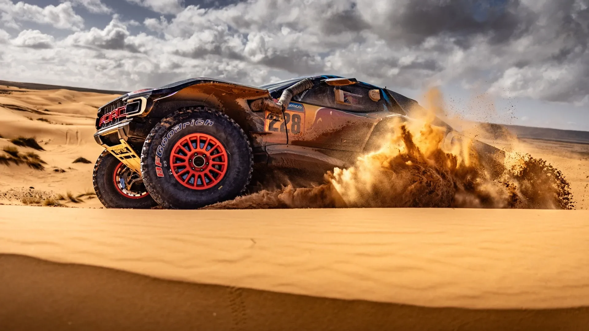 Ford Raptor T1+, la bestia del Dakar que pilotará Carlos Sainz