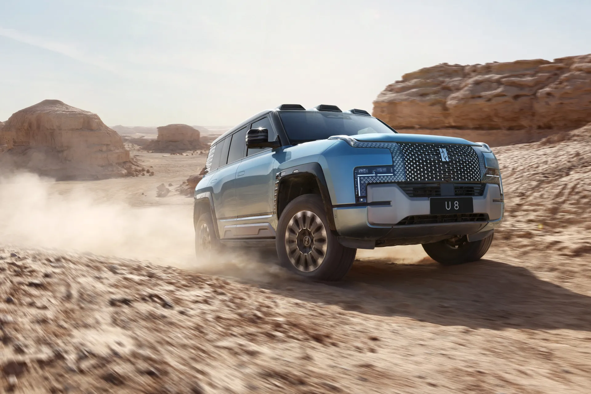 Más que como pez, un SUV que se mueve como hipopótamo en el agua: ¿Tendremos al Yangwang U8 en España?