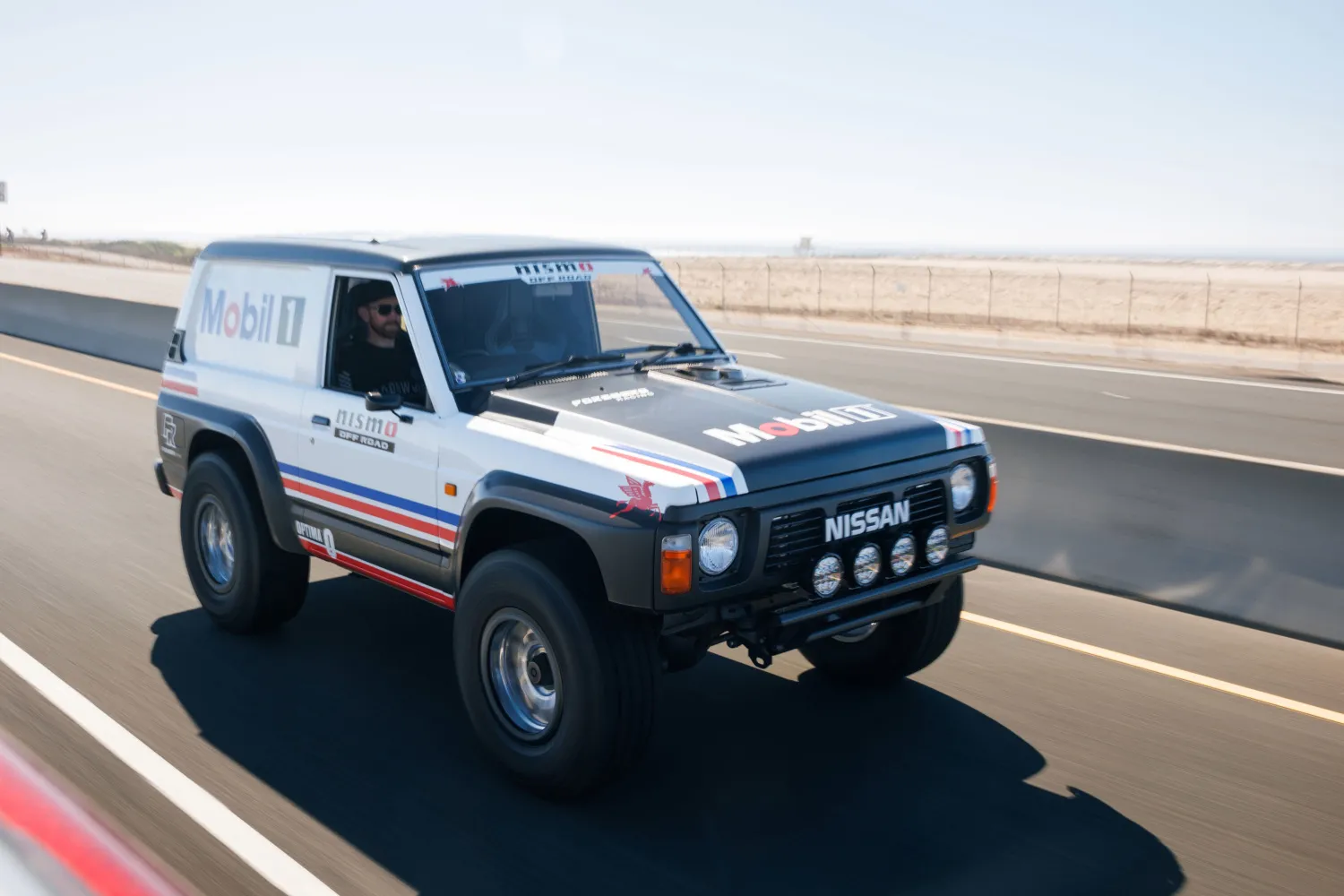 El Nissan Patrol 1990 con 1.000 caballos: Qué importa el dónde