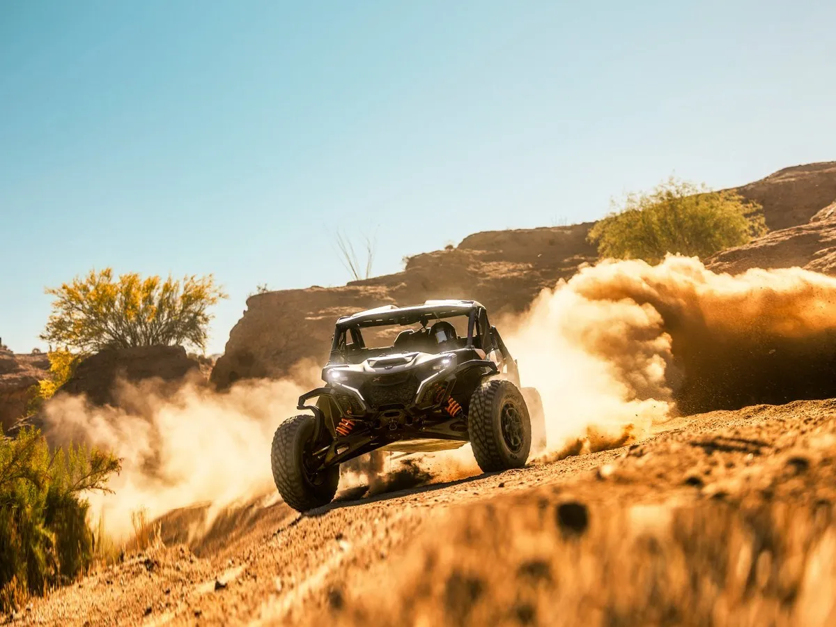 Can-Am afina el Maverick R donde más falta le hacía