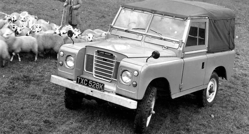 Land Rover Series III 88 (1)