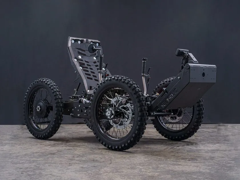 Outrider Coyote (2)